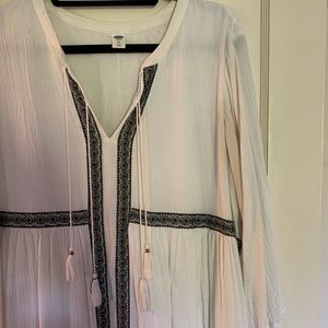 Old Navy Long Sleeve White Shift Dress size XL